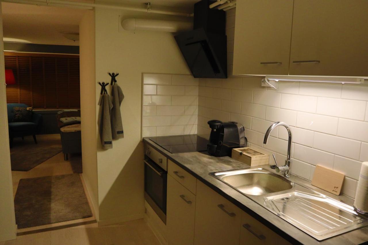 Goete'S B&B Tumba Экстерьер фото