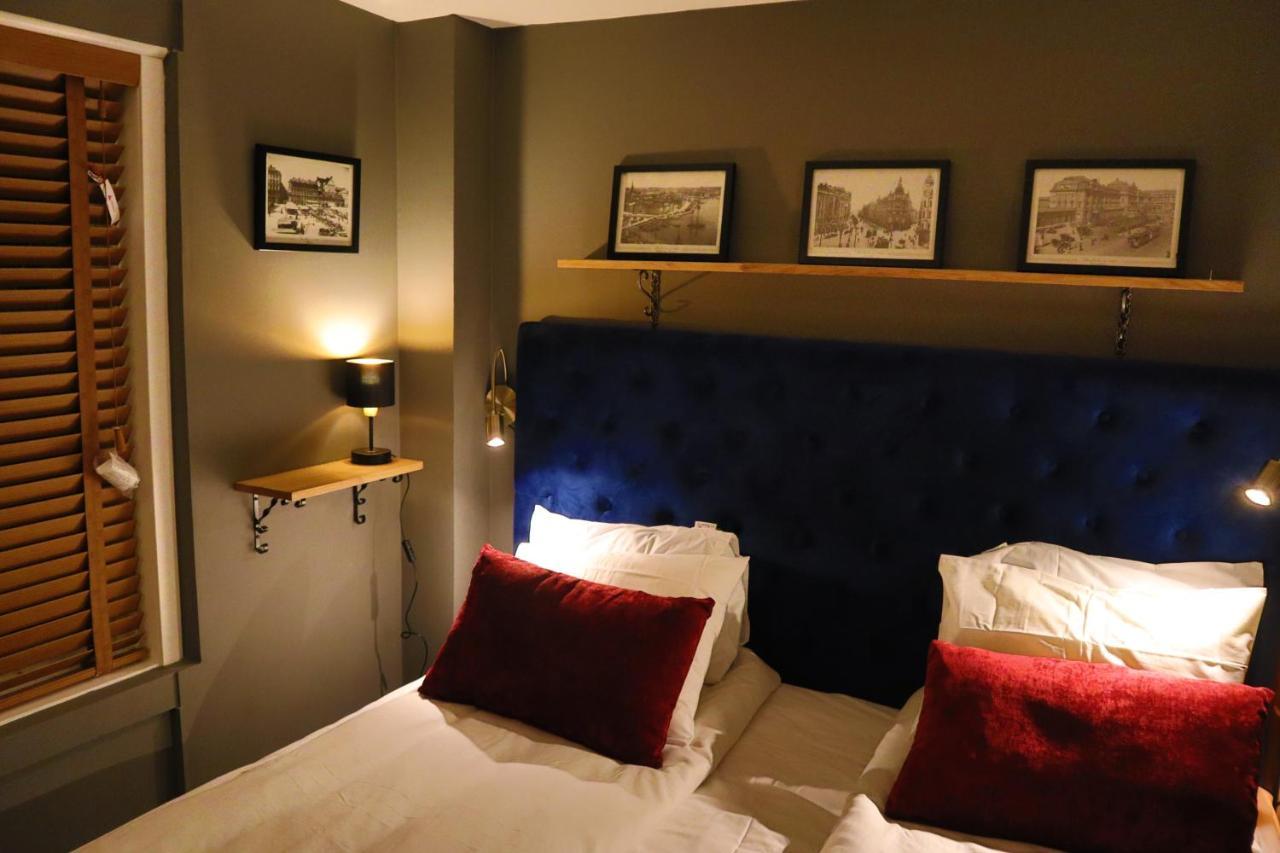 Goete'S B&B Tumba Экстерьер фото