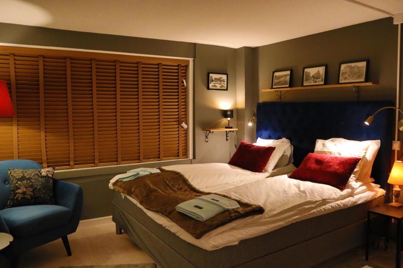 Goete'S B&B Tumba Экстерьер фото